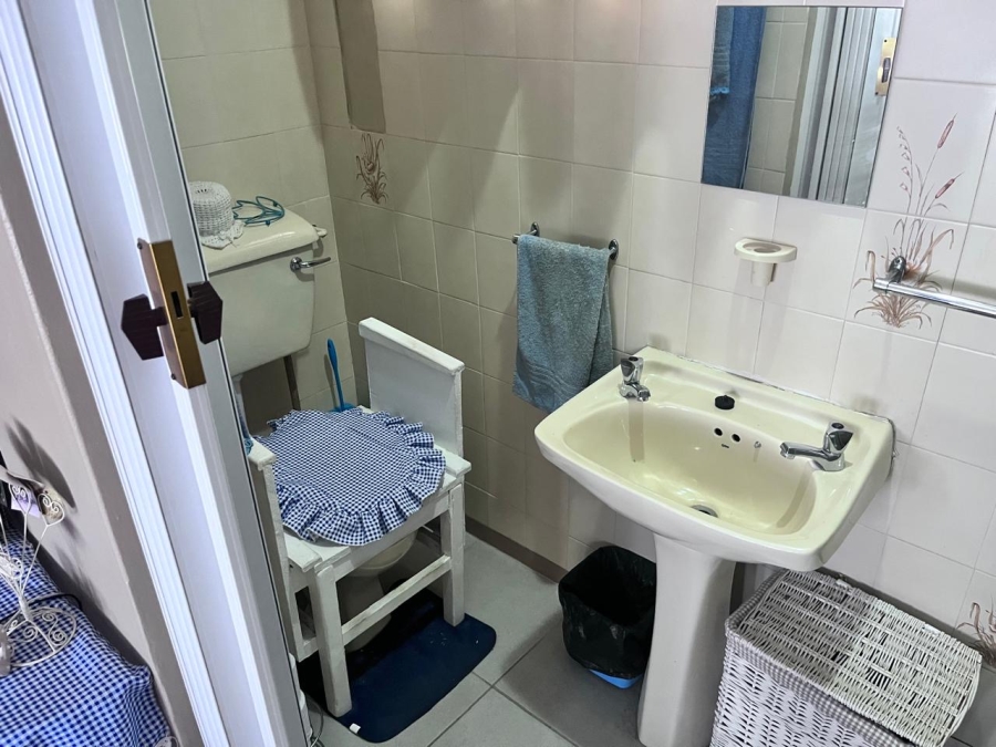 3 Bedroom Property for Sale in Pellissier Free State